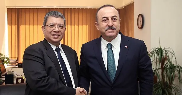 Son dakika: Dışişleri Bakanı Mevlüt Çavuşoğlu, Malezyalı ve Lübnanlı mevkidaşlarıyla Cidde'de görüştü