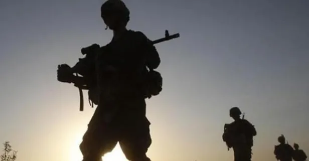 Van'da teröristlere ait silah ve mühimmat ele geçirildi