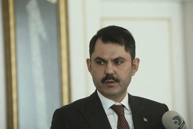 Son dakika: Bakan Kurum'dan CHP'li Özgür Özel'e tokat gibi sözler-1