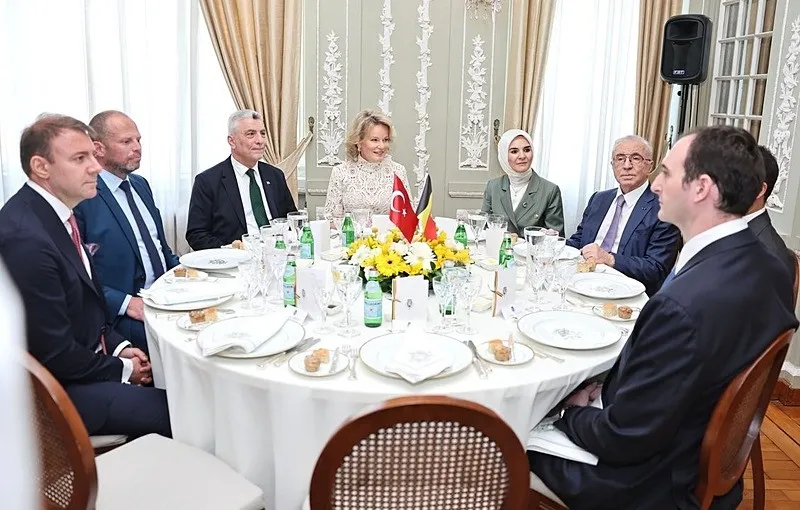 2-gunluk-turkiye-ziyareti-tamam-belcika-kralicesi-mathilde-ulkeden-ayrildi-iste-gerceklesen-temaslari-1778605823125.jpeg 2 günlük Türkiye ziyareti tamam: Belçika Kraliçesi Mathilde ülkeden ayrıldı | İşte gerçekleşen temasları-4