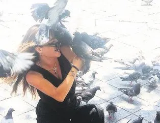 Kuşları yemledi