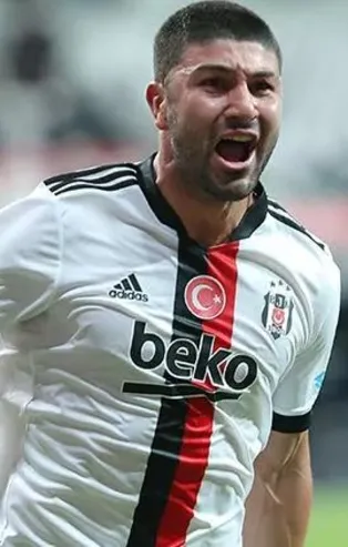 Beşiktaş ile sözleşmesi sona eren Güven Yalçın İtalya yolcusu