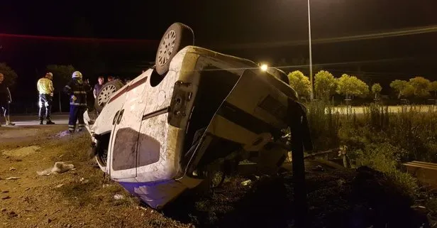 Samsun’da hafif ticari araç takla attı: 2 ölü 3 yaralı