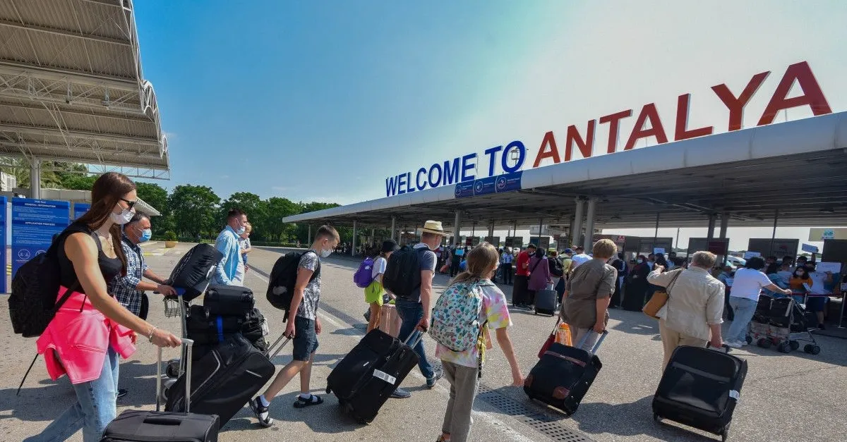 Z kuşağı turizme sıcak bakmıyor! Turizm sektörü riskte