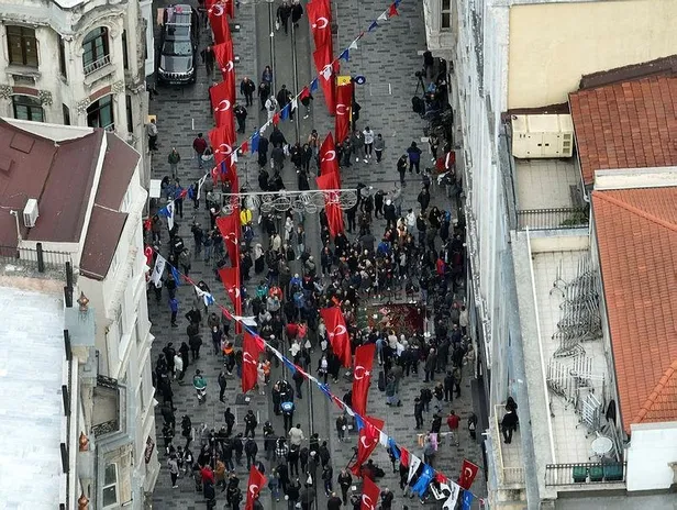 ya-istiklal-ya-olum-taksimdeki-alcak-saldirinin-derin-sifreleri-teroristin-tisortu-kirli-mansetler-abd-yunanis-1668440975573.jpeg