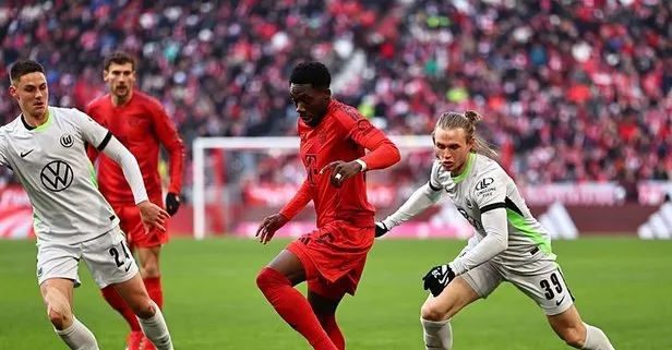 Alphonso Davies Bayern’de kalıyor!