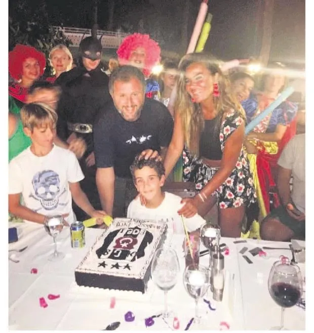 Her şey Demir için