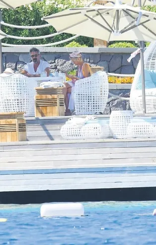 Derin Mermerci'ye eski eşi Cem Aydın’dan büyük öfke! Yeni sevgilisi Murat Aslan çocuklarına kötü davranınca...