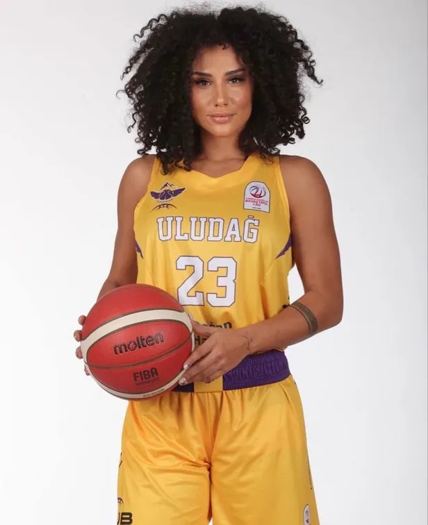 survivor-aysu-kimdir-kac-yasinda-2023-survivor-aysu-keskin-nereli-hangi-meslegi-yapiyor-instagram-hesabi-1673789626924.jpg 2023 Survivor Aysu Keskin nereli, hangi mesleği yapıyor? Instagram hesabı... Survivor Aysu kimdir, kaç yaşında?-3