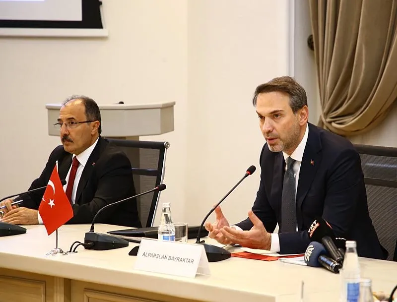 Bakan Bayraktar duyurdu: Iğdır-Nahçıvan Doğalgaz Boru Hattı'nda çalışmalar yoğun bir şekilde devam ediyor-5