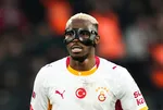 Spor yazarlarından galibiyete rağmen Galatasaray'a eleştiriler: Kör topal!