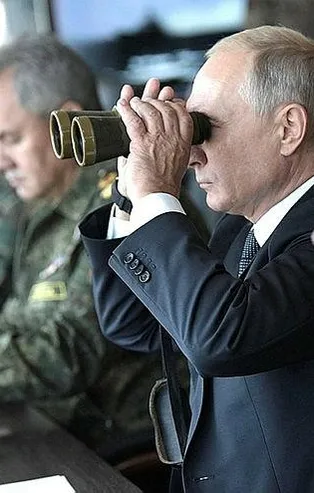 Putin Vostok-2018 tatbikatına katıldı