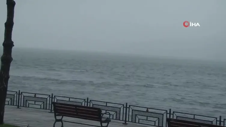 Megakent İstanbul'da yoğun sis etkili oldu