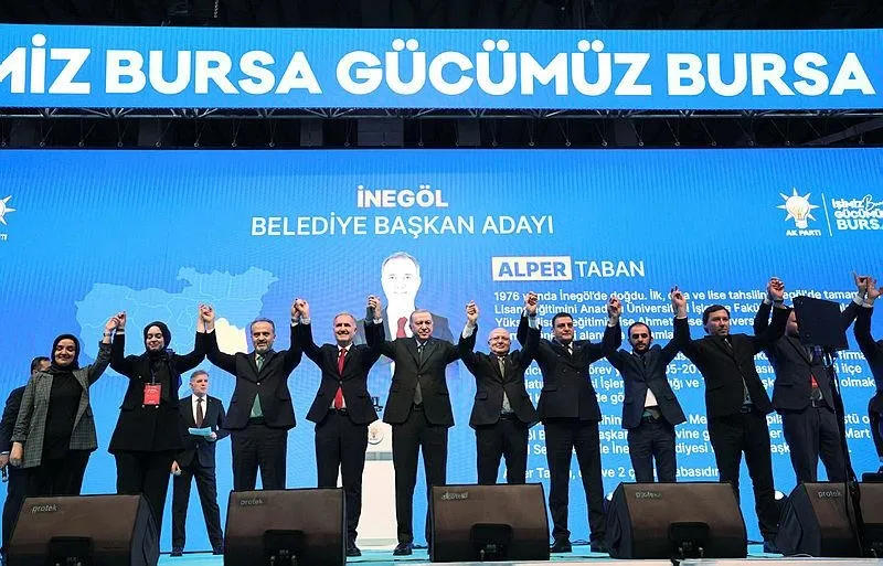 Başkan Erdoğan'dan AK Parti Bursa İlçe Belediye Başkan Adayları Tanıtım Toplantısı'nda önemli açıklamalar-9