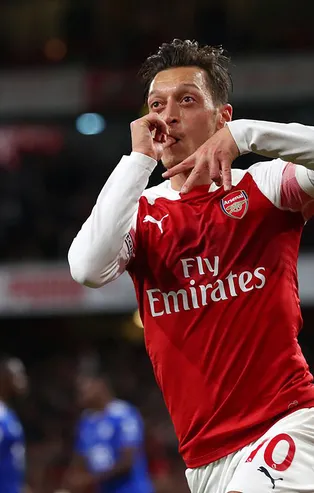 Fenerbahçe'den Mesut Özil bombası! Comolli...