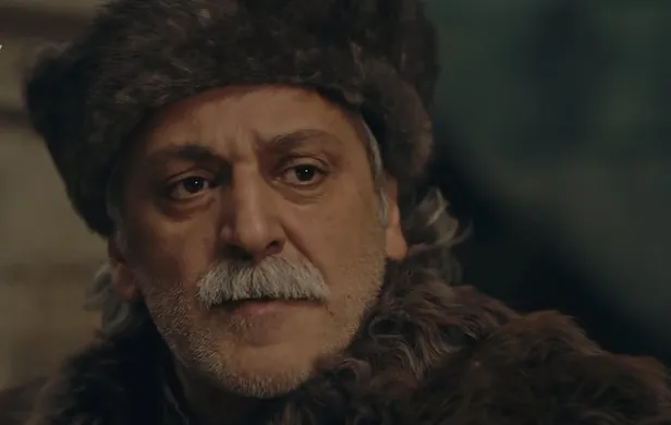 kurulus-osman-malhun-hatun-kimdir-umur-bey-kimdir-hain-mi-yildiz-cagri-atiksoy-kac-yasinda-ve-nereli-1616589468020.jpg