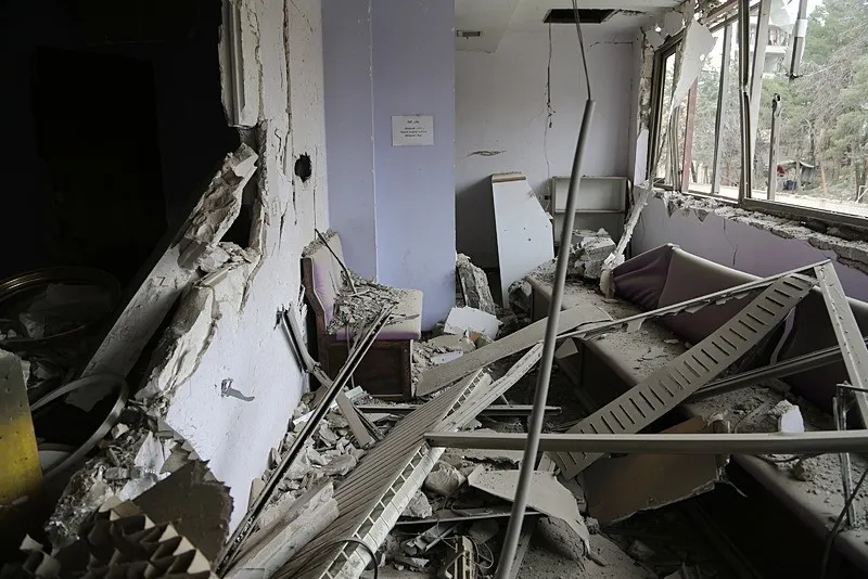 Tahran’da Gandi hastanesi vuruldu: DSÖ'den acil açıklama geldi-6