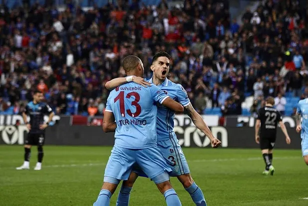 1678668565452.jpeg Trabzonspor evinde konuk ettiği Adana Demirspor'u 4-1 yendi-4