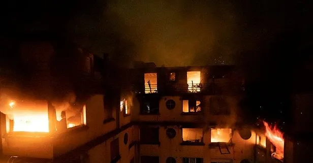 Paris'te yangın paniği! Ölü ve yaralılar var
