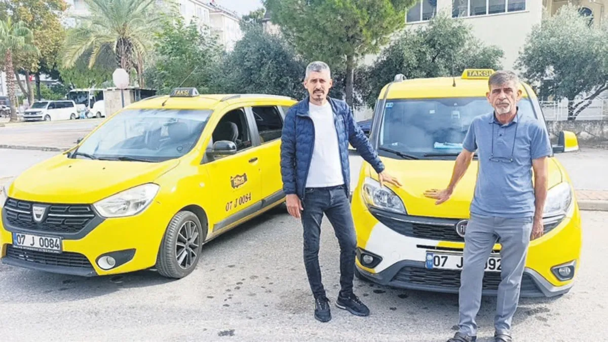 Dedektif gibi taksici