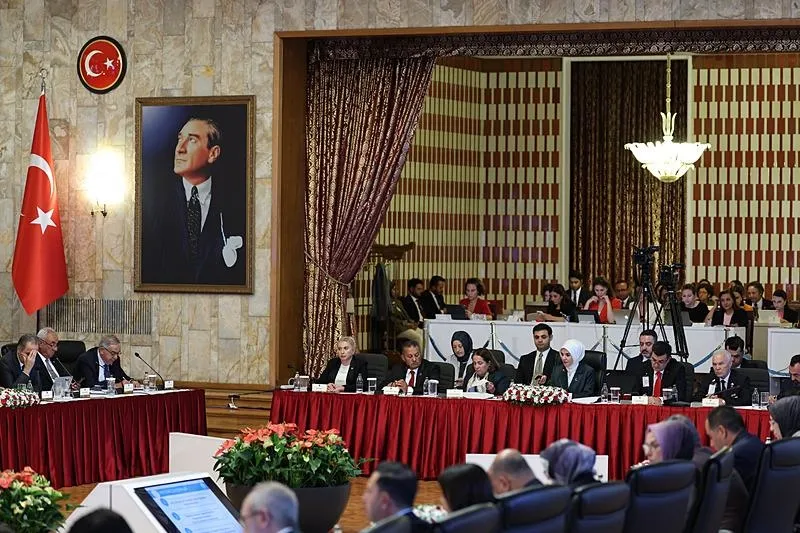 Milli Dayanışma, Kardeşlik ve Demokrasi Komisyonu toplandı. (DHA)