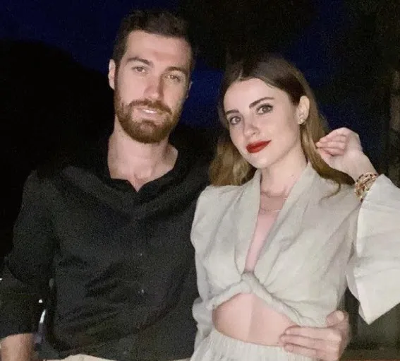 Ezgi'den sonra Oğulcan düğmeye bastı! Seda Sayan'ın oğlu Oğulcan Engin ve Ezgi Eyüboğlu ayrılığında sular durulmuyor!-2