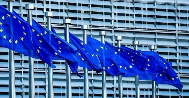 AB zirvesi ertelendi