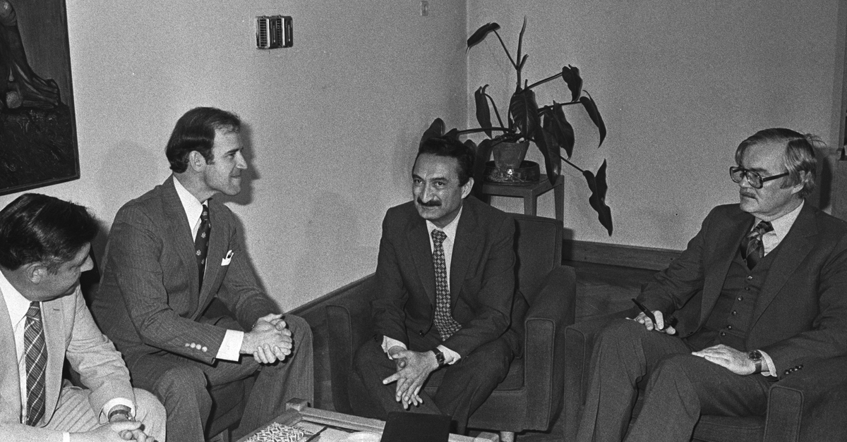 Merak edenler için... Joe Biden kimdir?