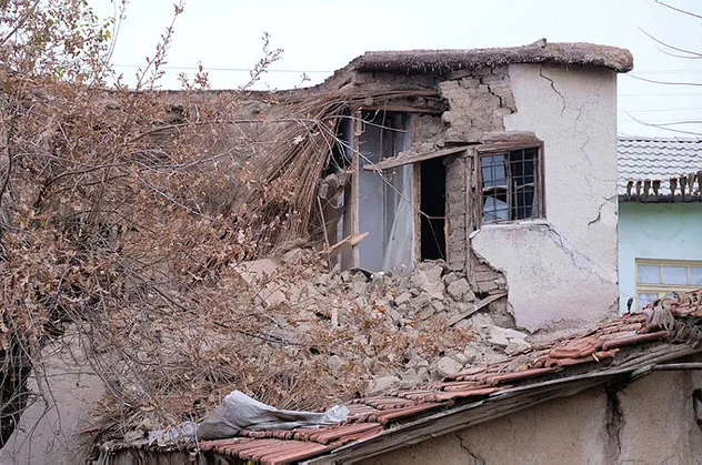 Konya'daki faciada kahreden detay! 400 liraya mezarları oldu