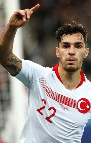 Galatasaray Kaan Ayhan’dan vazgeçmiyor