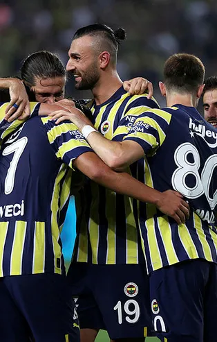 Fenerbahçe dolu dizgin! Efsane sezonu geride bıraktı