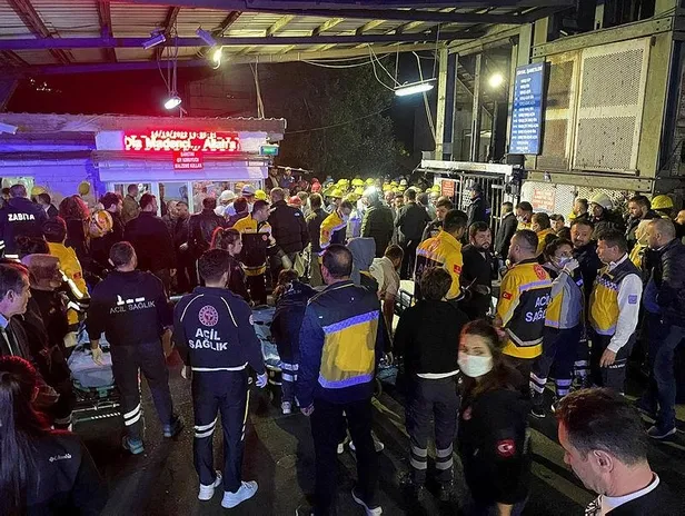 Bartın'da maden ocağında patlama meydana geldi! Yer altında kalan işçileri kurtarma çalışmaları sürüyor-10