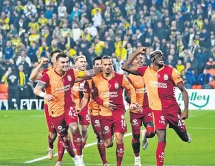 Osimhen&Torreira sınırda