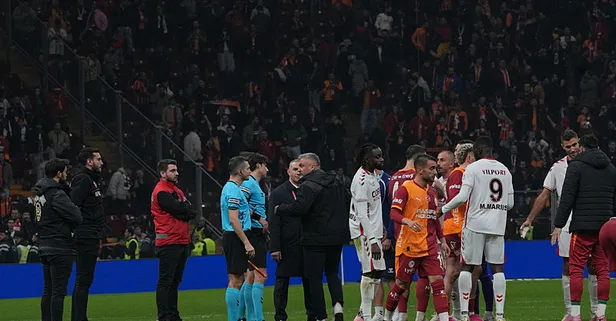 Samsunspor Galatasaray karşısında bekledi! Maça damga vuıran pozisyon