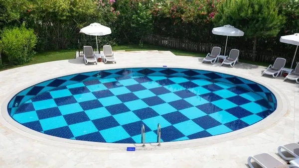 elektrik-faturasi-odemeyip-sov-yapan-kilicdaroglu-400-bin-liralik-luks-villada-tatil-yapti-1652113090134.jpg Elektrik faturası ödemeyip şov yapan Kılıçdaroğlu, 400 bin liralık lüks villada tatil yaptı-7