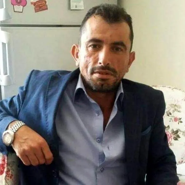 ankarada-sok-olay-3-kisi-otomobilde-olu-bulundu-yogun-egzoz-kokusu-ve-alkol-sisesi-1674217389283.jpeg Ankara'da şok olay! 3 kişi otomobilde ölü bulundu! Yoğun egzoz kokusu ve alkol şişesi...-3