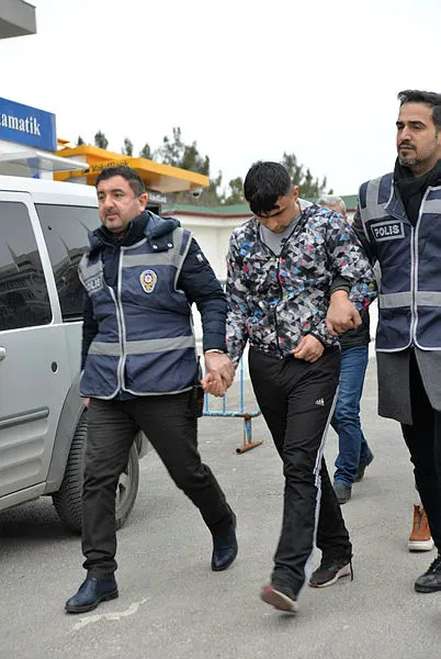 Gaziantep'te şoke eden olay! Kendisini kadın olarak tanıtarak...-3