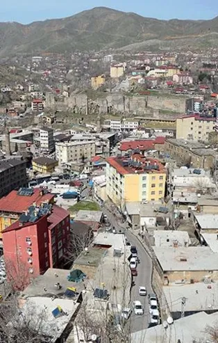 Bitlis'te 4 binaya koronavirüs karantinası