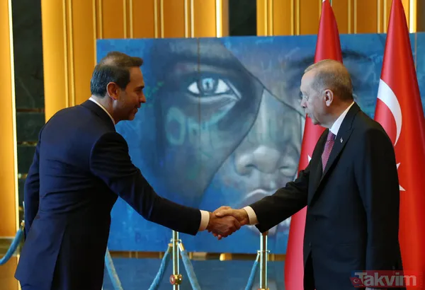 Külliye'de '30 Ağustos' kabulleri! Başkan Erdoğan'dan Türkiye'nin ilk kadın amirali Gökçen Fırat'a: Sen benim hemşehrimdin he? - 13