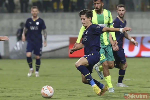 Arda Güler Dinamo Kiev maçında yıldızlaştı! UEFA Avrupa Ligi'nden 'star boy' paylaşımı geldi - 4