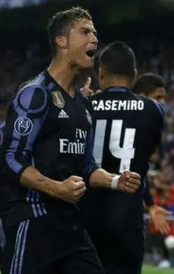 Real Madrid finale yükseldi