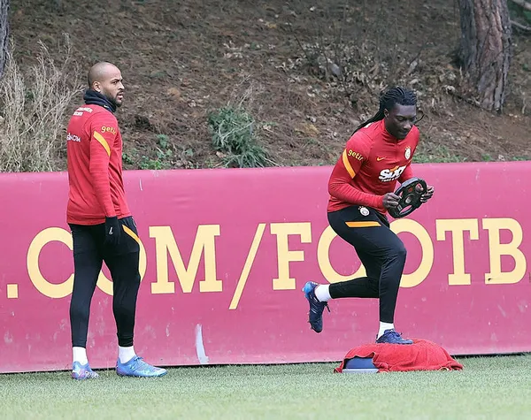 galatasaray-sadece-yeni-malatyasporu-gecebildi-1644829775476.jpg Galatasaray sadece Yeni Malatyaspor'u geçebildi-3