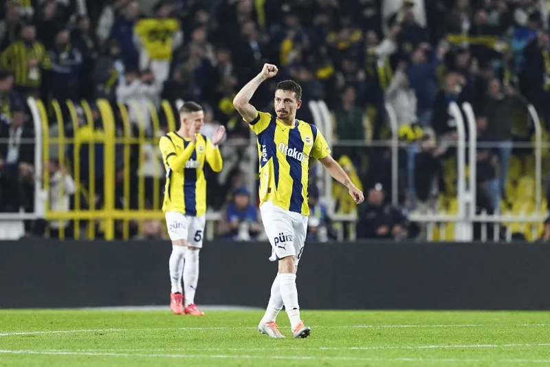 Spor yazarları Fenerbahçe - Sivasspor maçını değerlendirdi! "Sen insan mısın?" - 3