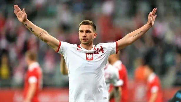 trabzonspor-santrfor-avinda-hedefte-jakub-swierczok-var-1623002786365.jpeg Trabzonspor santrfor avında! Hedefte Jakub Swierczok var...-4