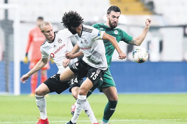Beşiktaş-Konyaspor maçında 'VAR' tartışması!