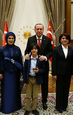 Patlayıcı bulan drone icat etti