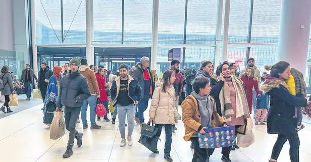 Depremzede vatandaşlara iş imkanı için birçok firma ve dernek kolları sıvadı