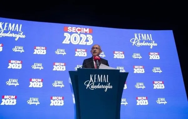 son-dakika-kilicdaroglu-koltugu-birakmiyor-secim-hezimeti-sonrasi-chpde-tum-myk-uyeleri-istifa-etti-1685636111619.jpeg