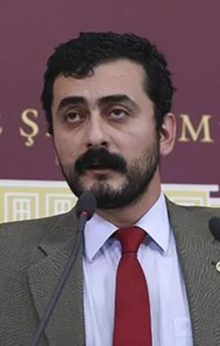 CHP'li Eren Erdem gözaltına alındı