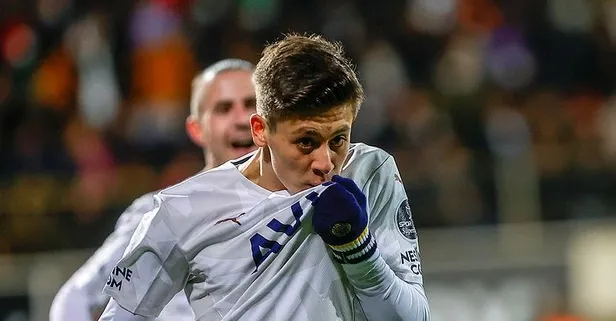 17’lik yıldız Arda Güler Alanya'da sahne aldı! 16 dakikada 1 gol atıp 1 asist yaparak Fener'i galibiyete taşıdı